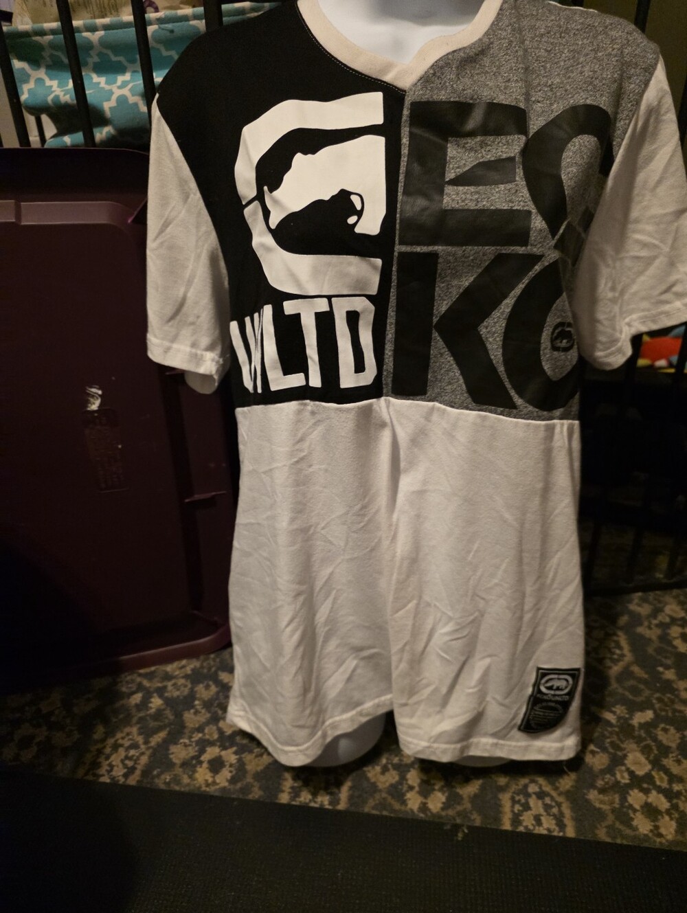 Men's Ecko Unltd. short-sleeve T Shirt Size Medium